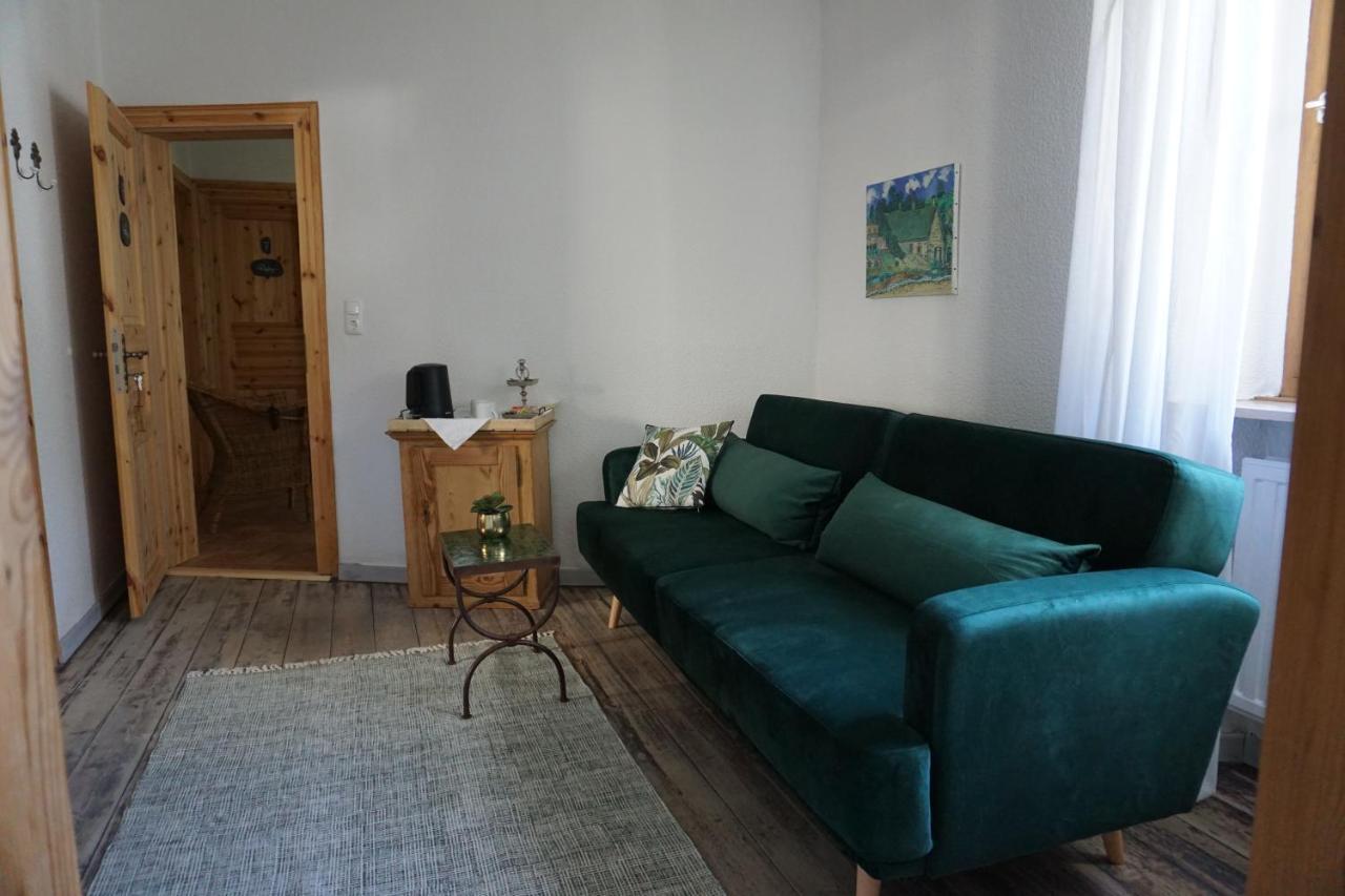 קוברן-גונדורף Hotel Garni Altes Winzerhaus Moselschaenke מראה חיצוני תמונה