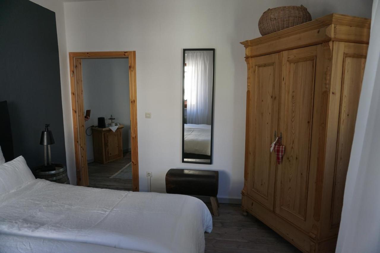 קוברן-גונדורף Hotel Garni Altes Winzerhaus Moselschaenke מראה חיצוני תמונה