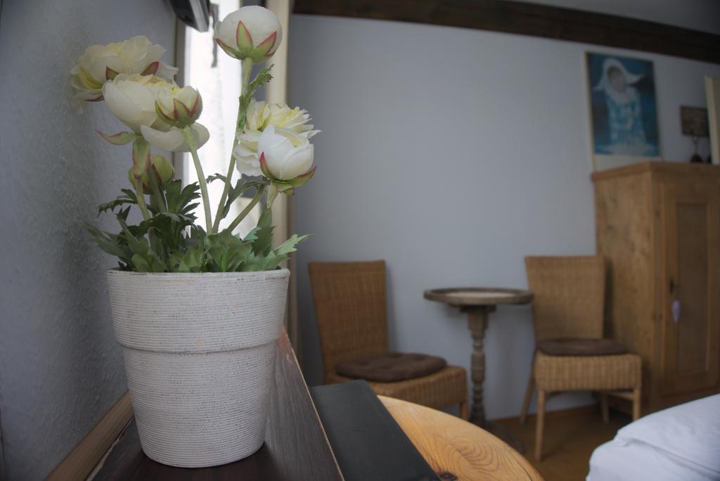 קוברן-גונדורף Hotel Garni Altes Winzerhaus Moselschaenke מראה חיצוני תמונה