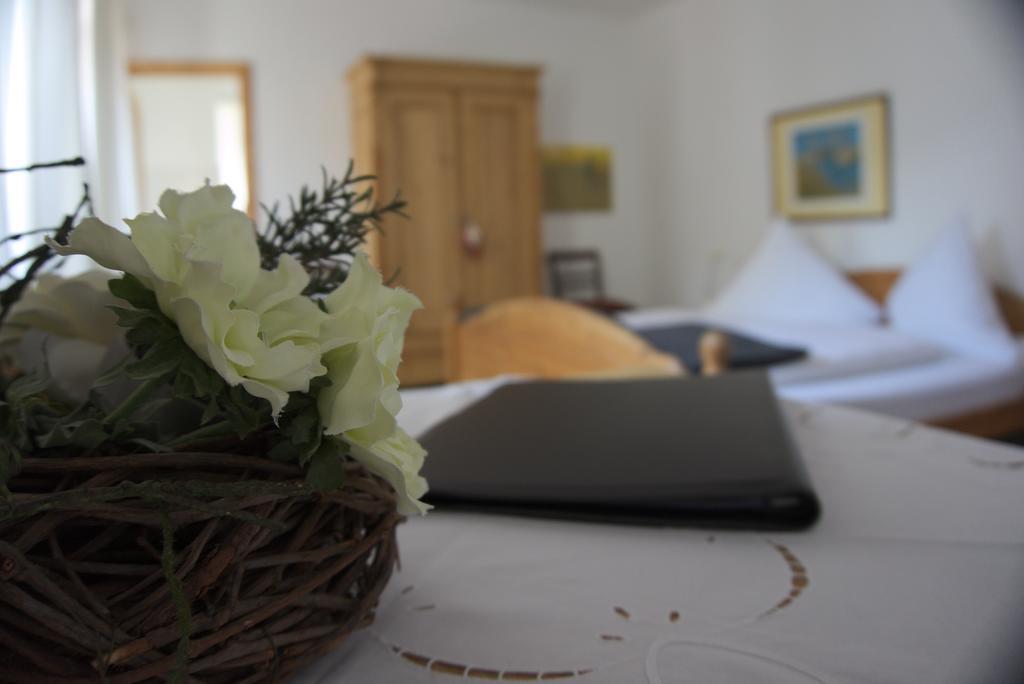קוברן-גונדורף Hotel Garni Altes Winzerhaus Moselschaenke מראה חיצוני תמונה